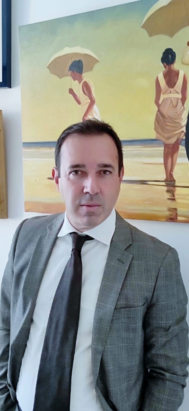 avv. Alfredo Riccardi