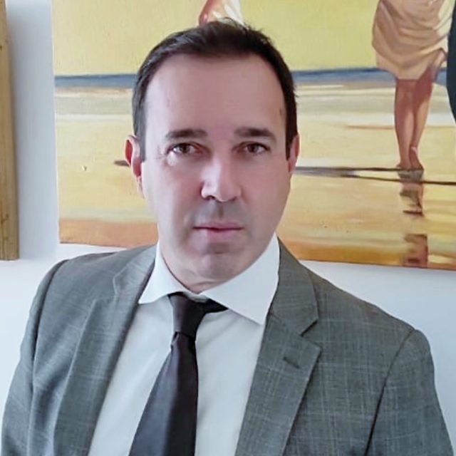 avv. Alfredo Riccardi